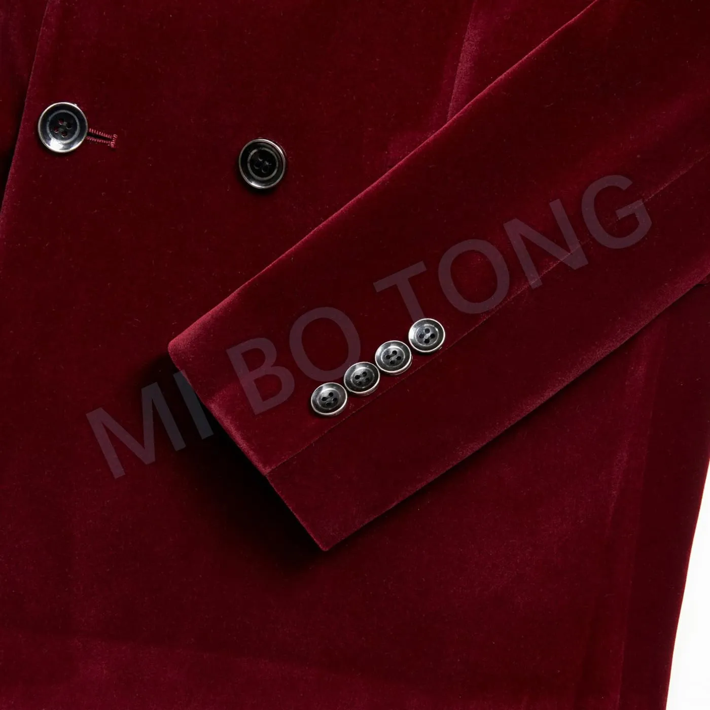 Mens Double Breasted Velvet Blazer Jacket Notch Lapel Dinner Coat Wedding Party Tuxedos Jacket Casual Wear