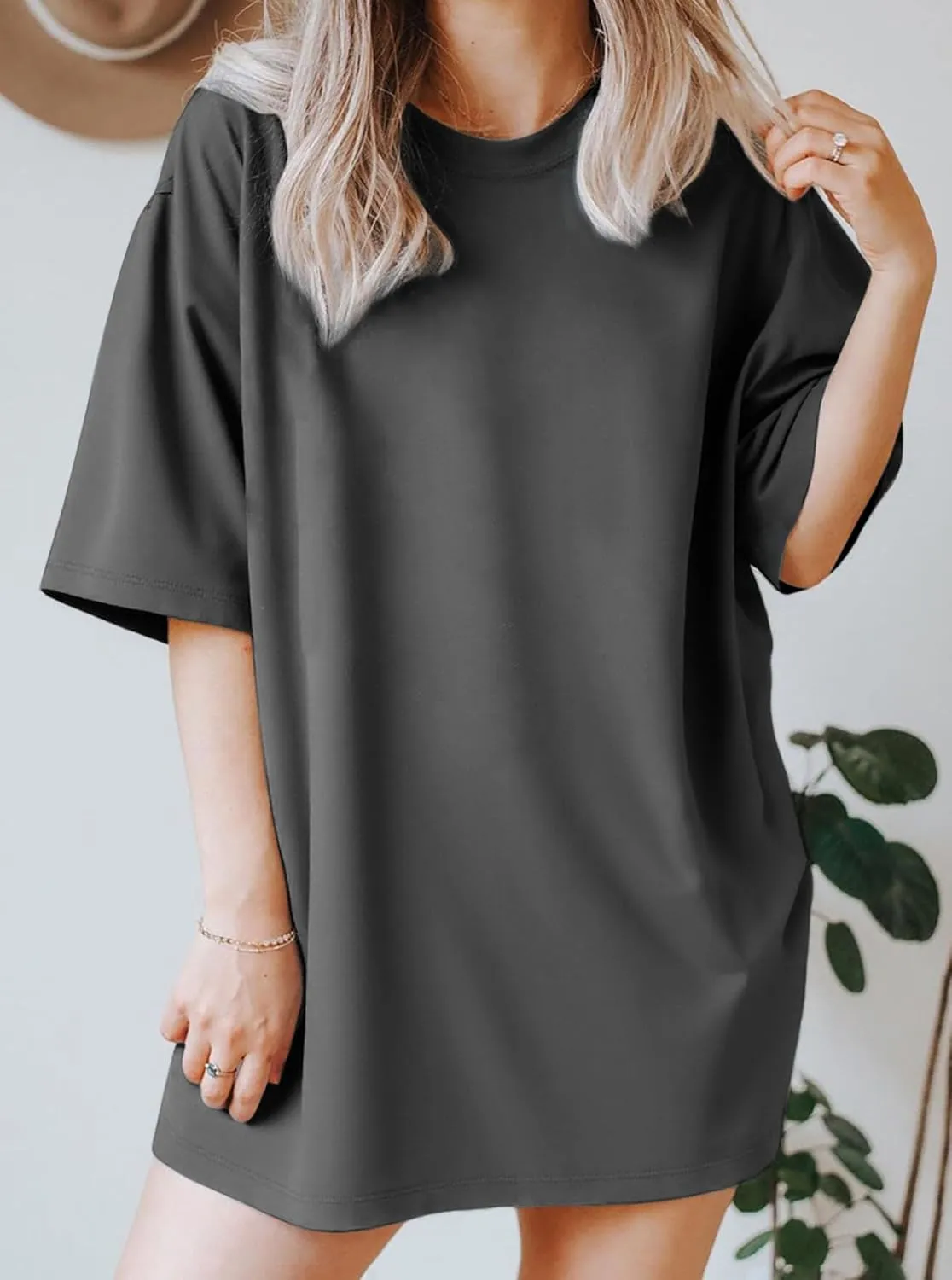 Remidoo Women's Back Graphic Oversized T Shirt Short Sleeve Tee Crewneck Casual Top