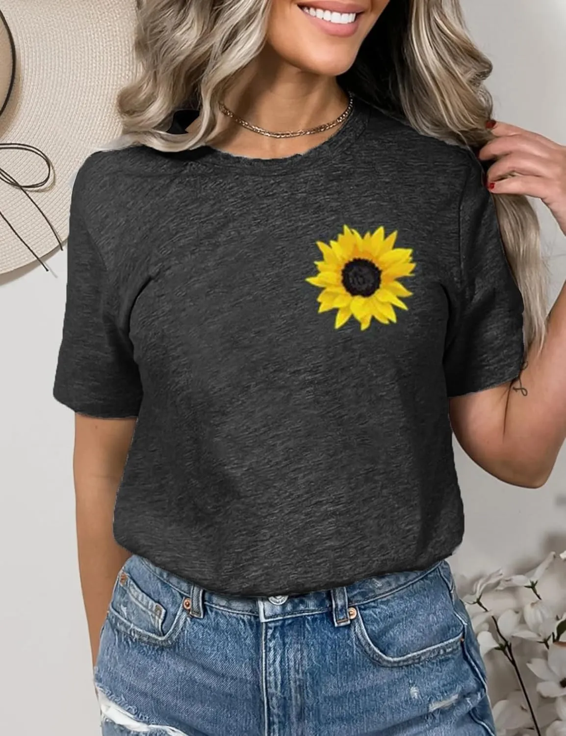 Sunflower Shirts for Women Cute Sunflower Graphic Print Tshirt Summer Casual Short Sleeve Tee Tops